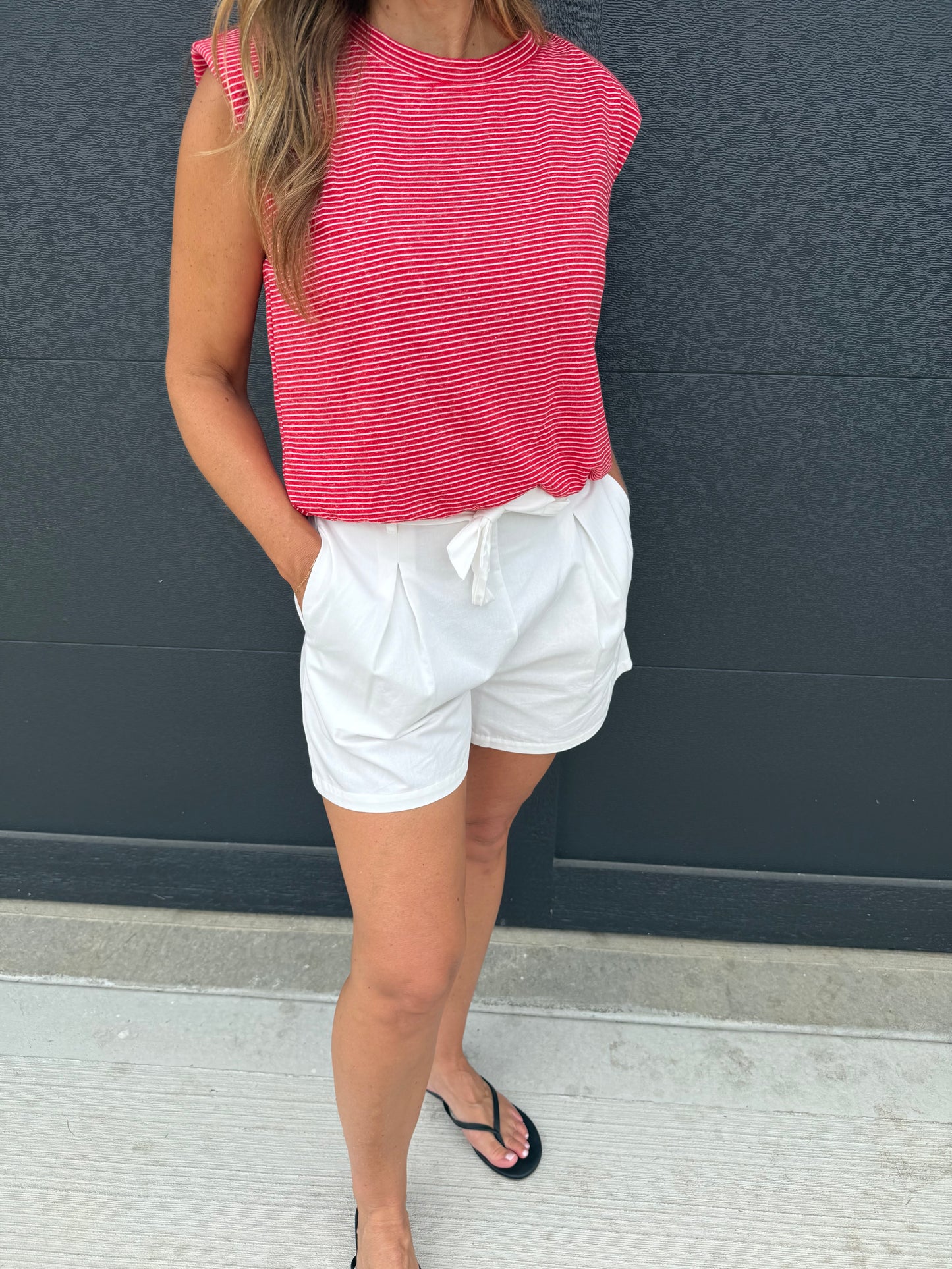 Striped bubble Hem Sleeveless Tee- Red