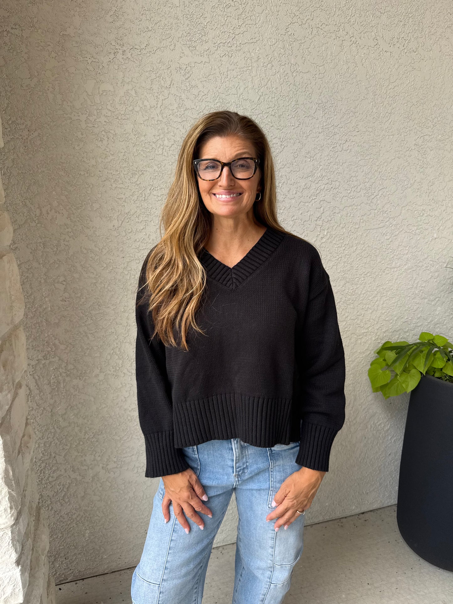 Bella V Neck Chunky Sweater- Black
