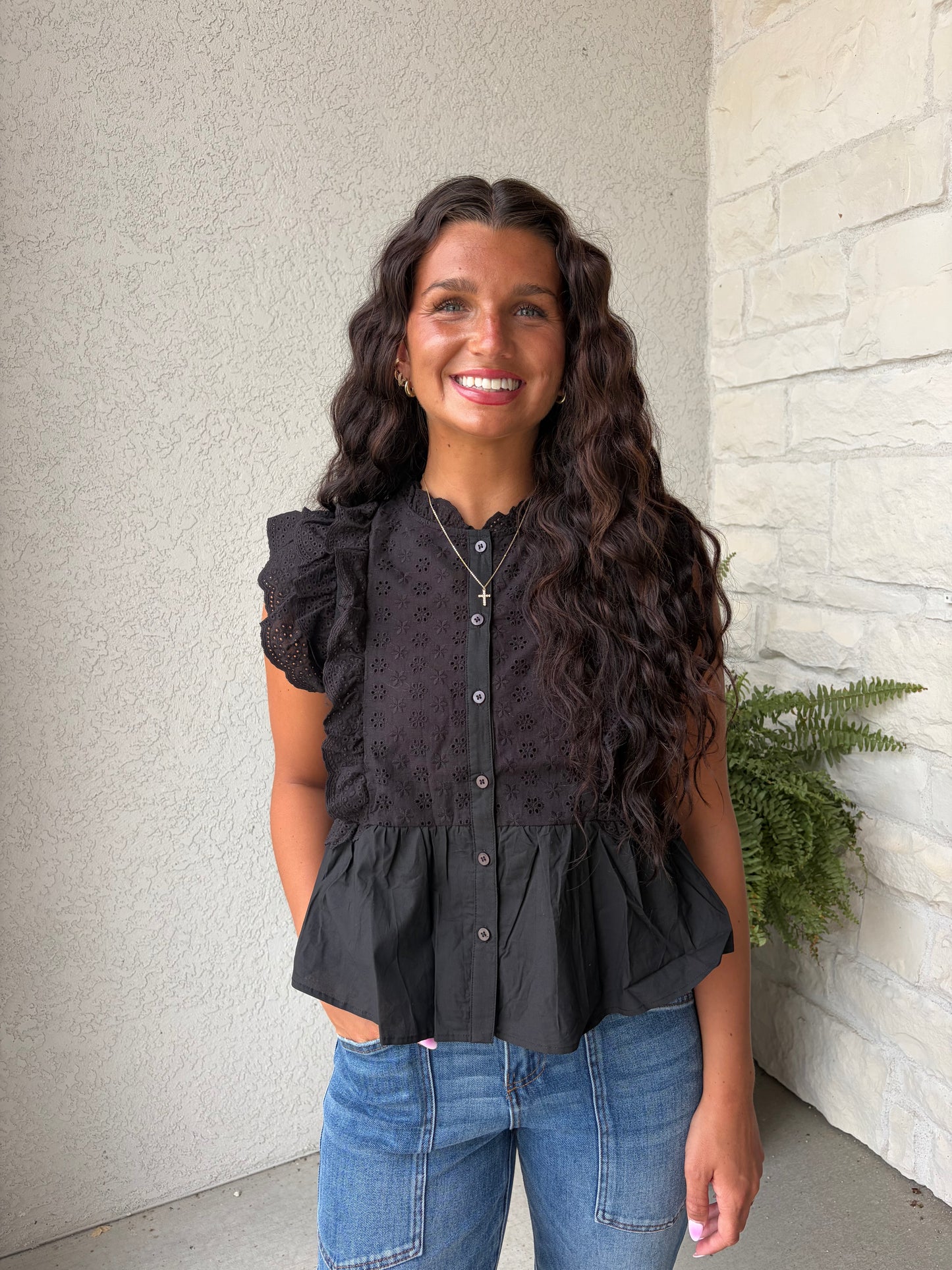 EYELET BUTTON DOWN PEPLUM TOP: BLACK