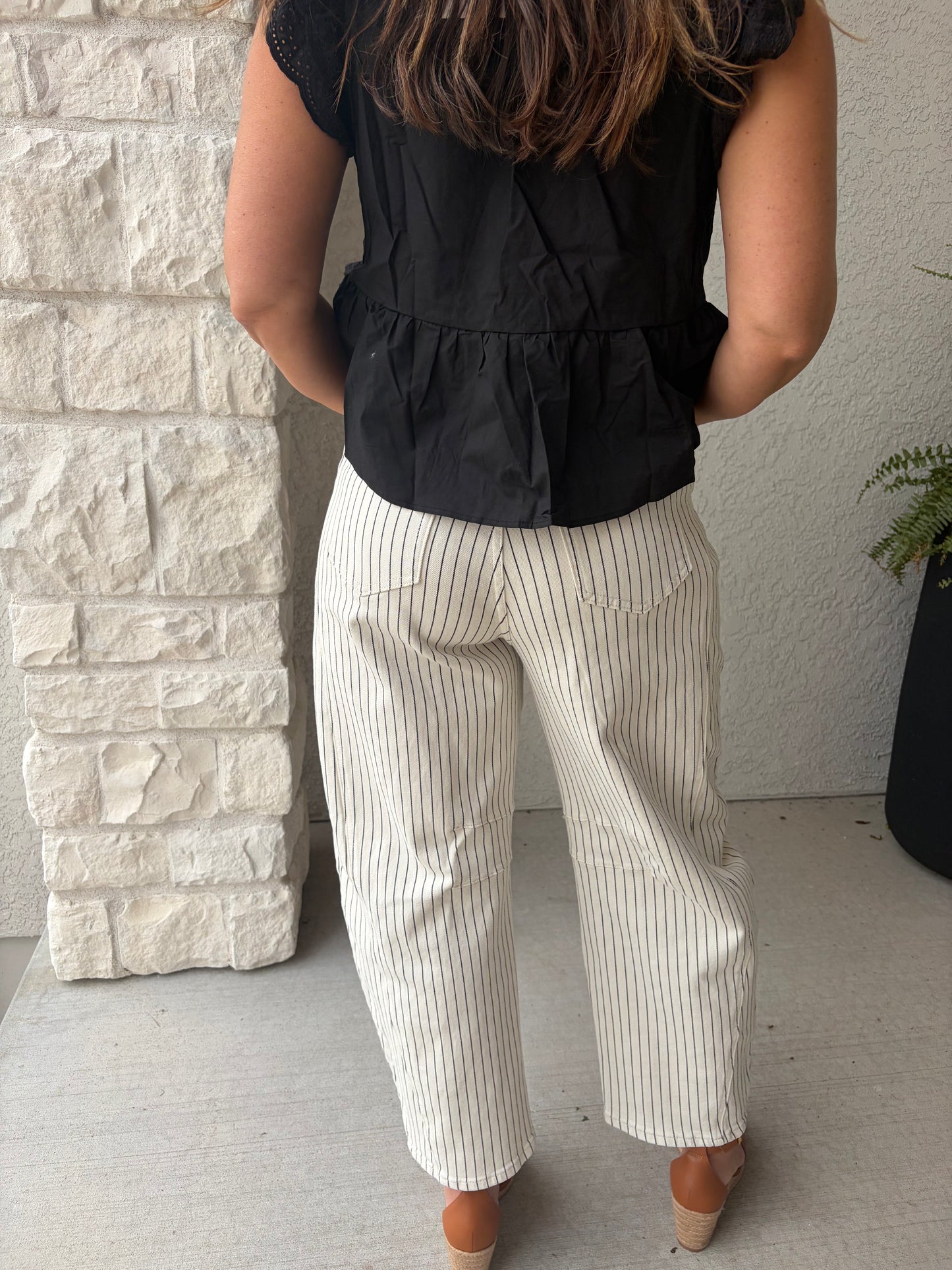 Pinstriped Pattern Barrel Jeans
