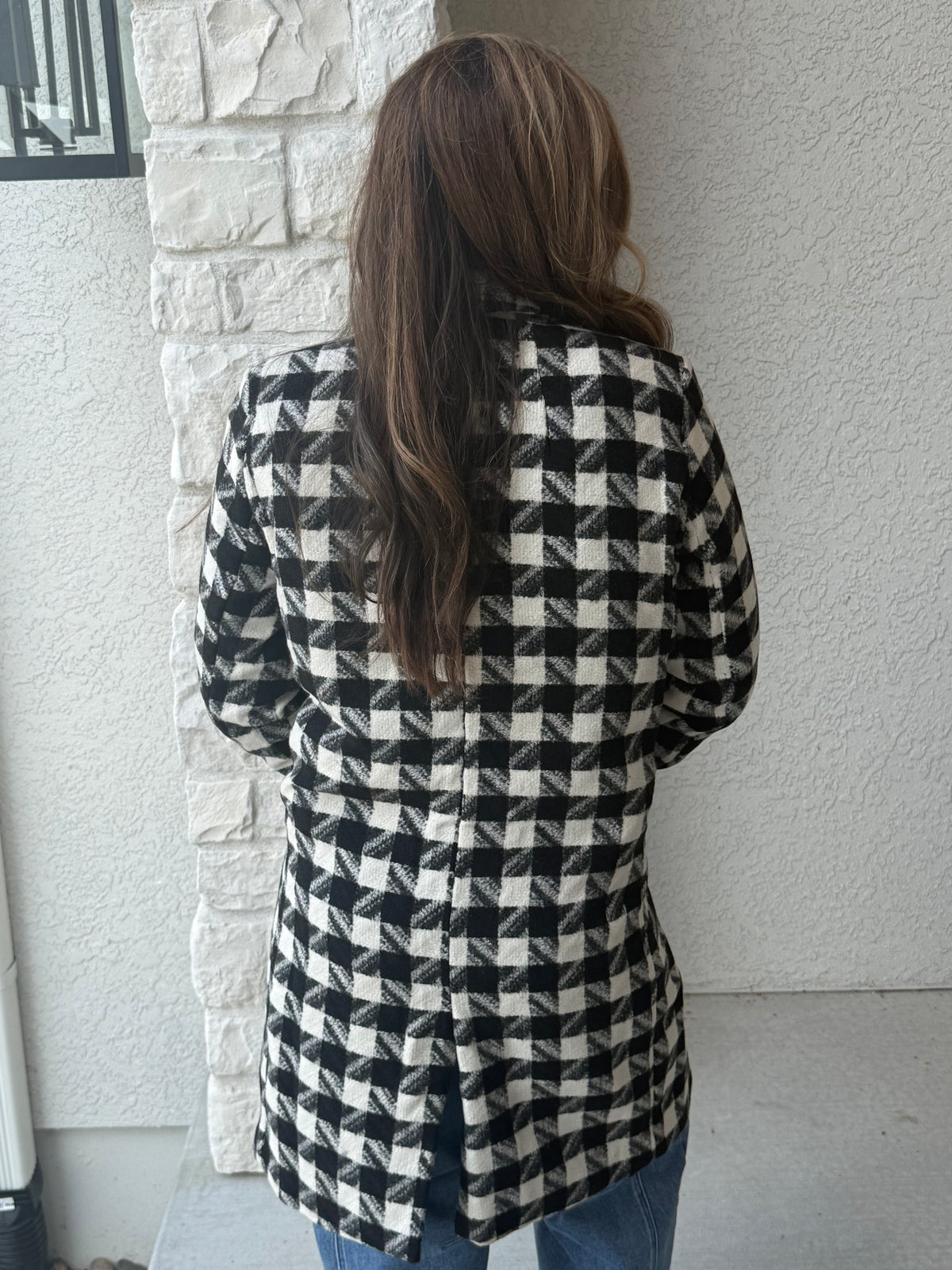 Textured Houndstooth Double-Breasted Coat: Black/White