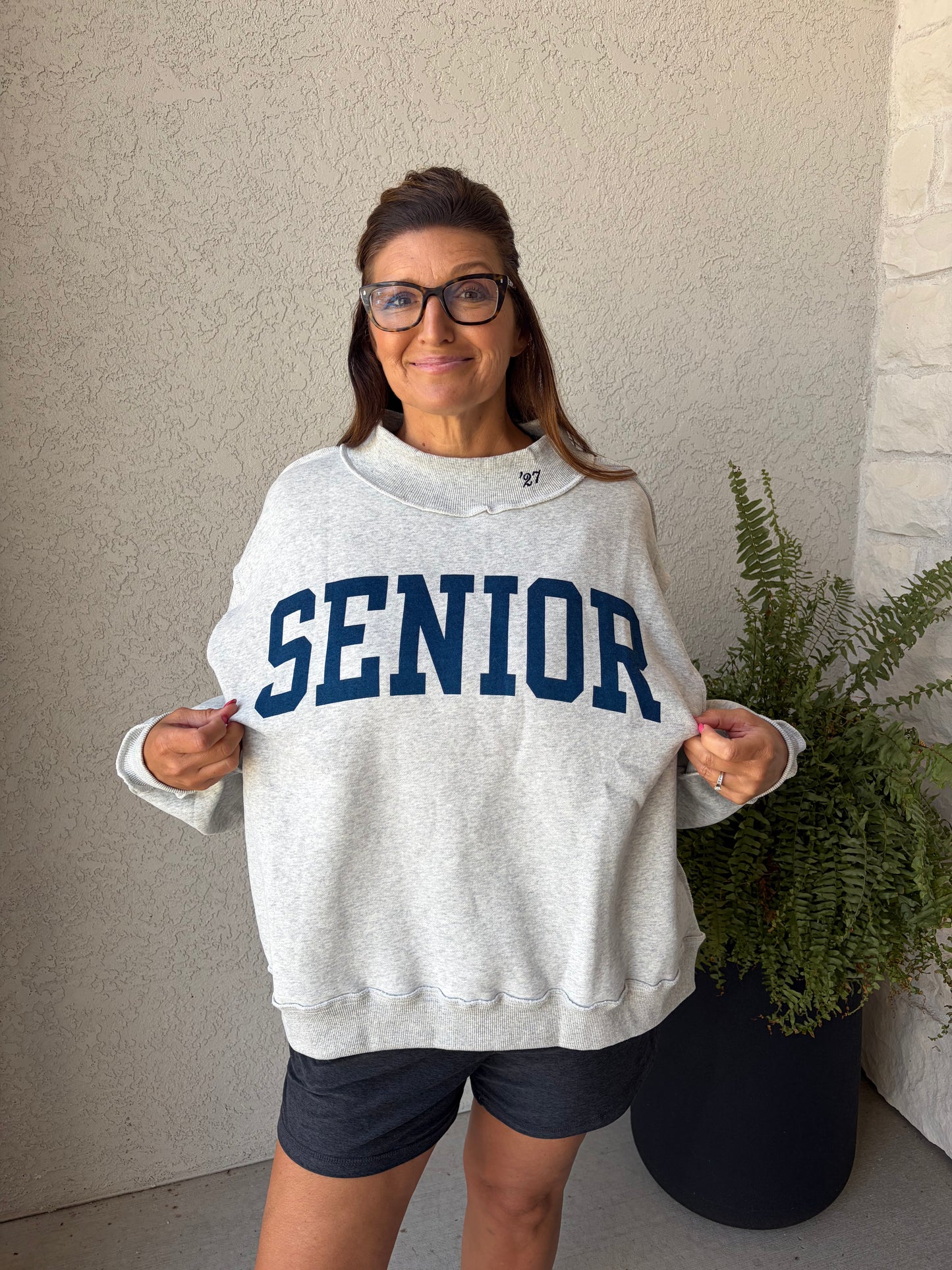 'SENIOR 2027' Reversible Mock-Neck Sweatshirt: S/M-L/XL