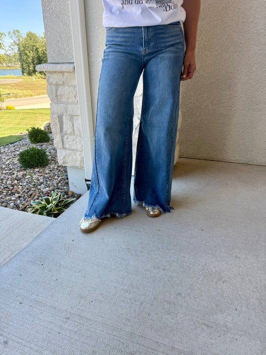 High RIse Wide Leg Jeans-Medium Wash