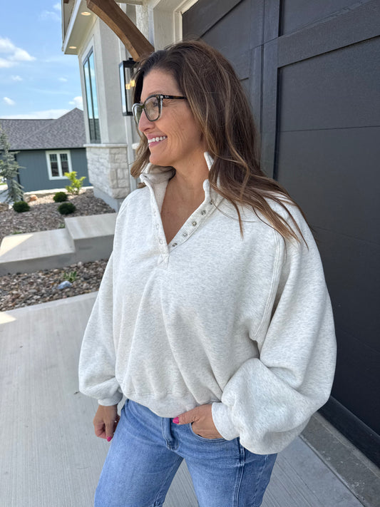 Piper Snap Button Collared Sweater: Heather Grey / S-M-L